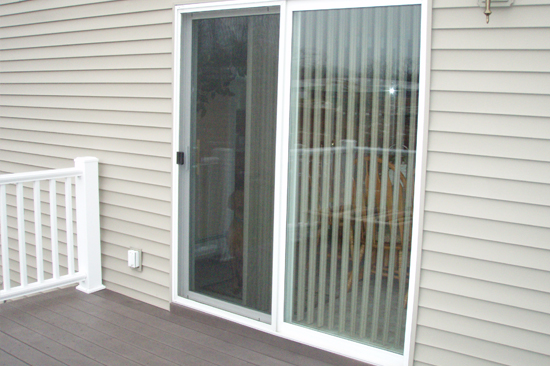 Palm Springs-screen-door-repair