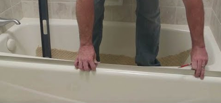 Sliding Shower Door Repair in Palm Springs